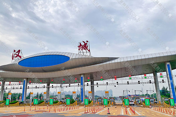 LED廣告機(jī),戶外LED廣告機(jī) LED廣告機(jī),戶外LED廣告機(jī)