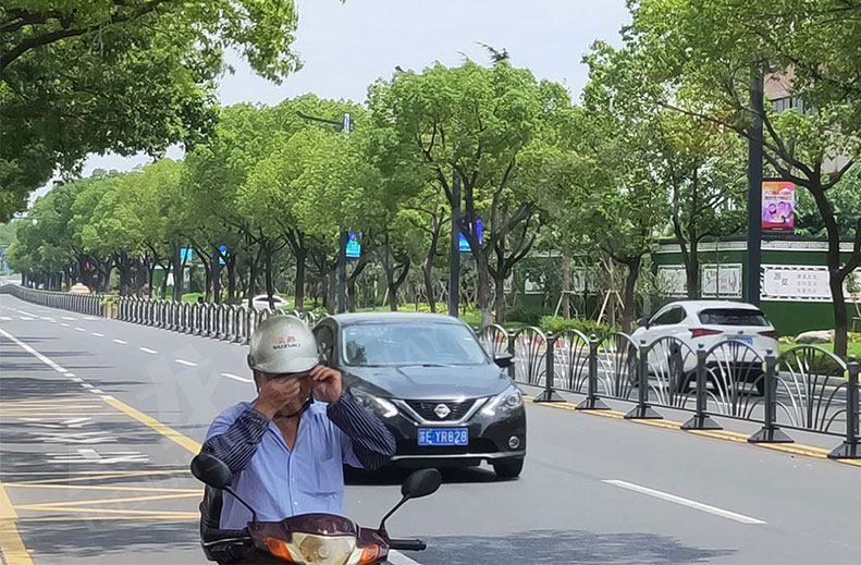 LED燈桿屏 LED燈桿屏