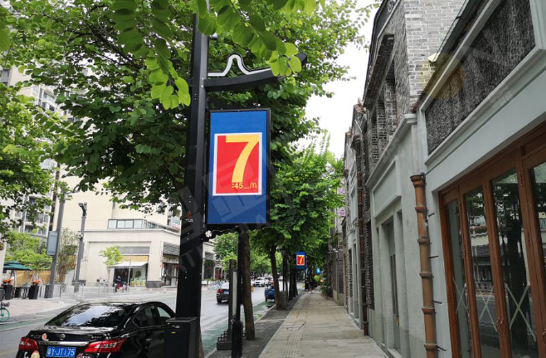 LED燈桿屏 LED燈桿屏